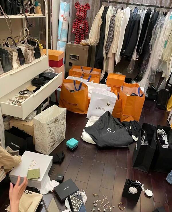 辽阳回收顶奢鞋服